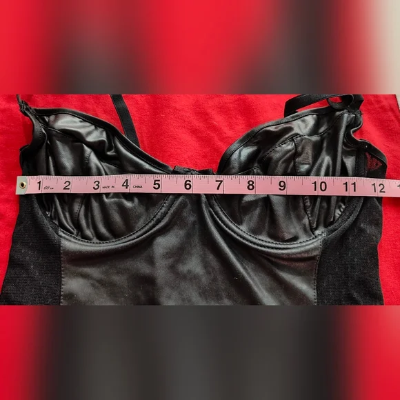 Faux Leather & lace black corset Size M - Picture 4 of 4